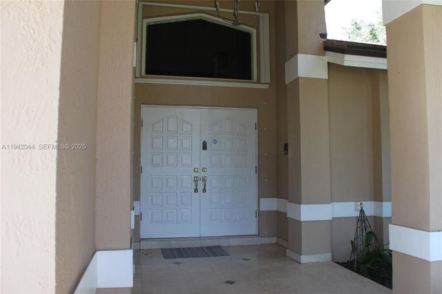 7439 SW 168th Ter, Palmetto Bay, FL 33157