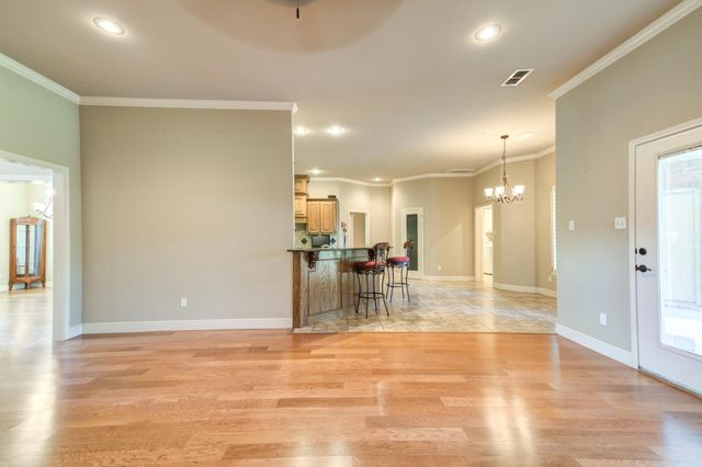 6010 88th Place, Lubbock, TX 79424