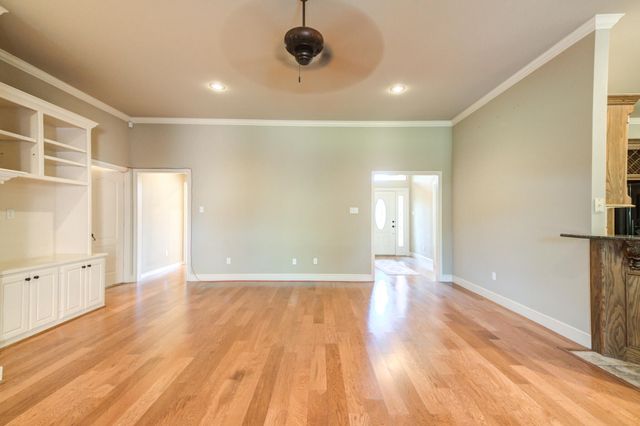 6010 88th Place, Lubbock, TX 79424