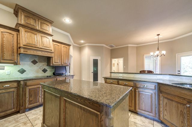 6010 88th Place, Lubbock, TX 79424