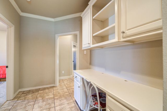 6010 88th Place, Lubbock, TX 79424