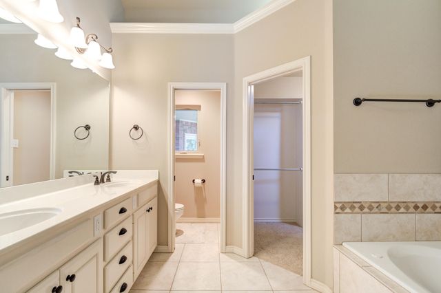 6010 88th Place, Lubbock, TX 79424