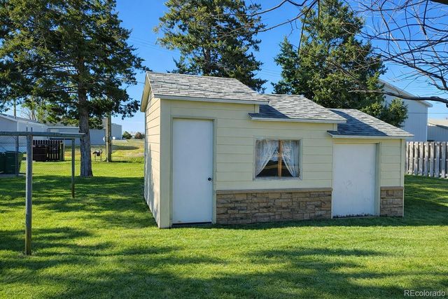 218 W 9th Street, Julesburg, CO 80737