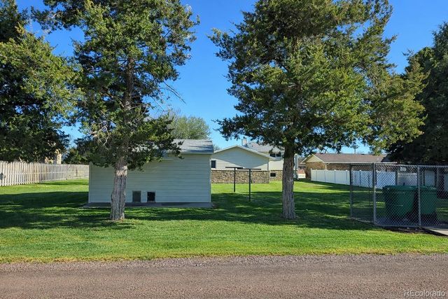 218 W 9th Street, Julesburg, CO 80737