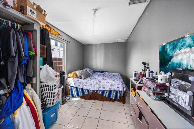 428 Fermoore Street, San Fernando, CA 91340