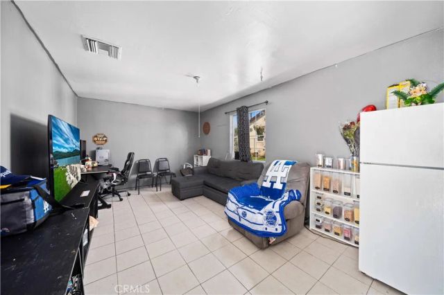 428 Fermoore Street, San Fernando, CA 91340