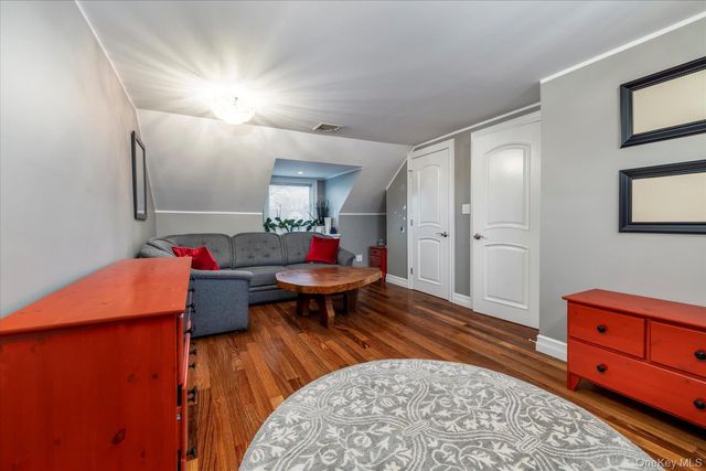 1053 Lydia Drive, Franklin Square, NY 11010