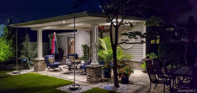 1053 Lydia Drive, Franklin Square, NY 11010