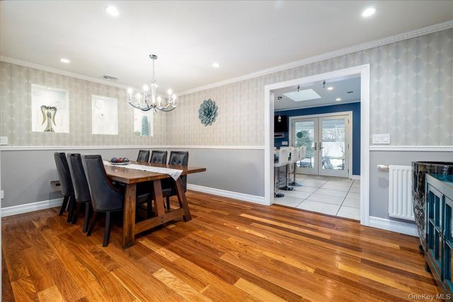 1053 Lydia Drive, Franklin Square, NY 11010