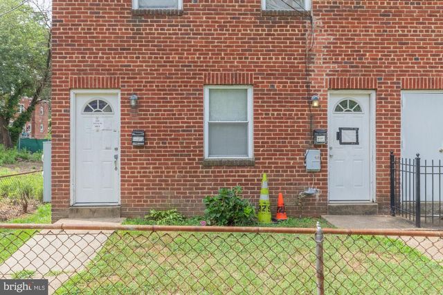 4229 DIX ST NE, Washington, DC 20019