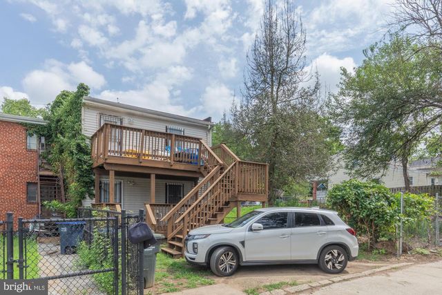 4229 DIX ST NE, Washington, DC 20019