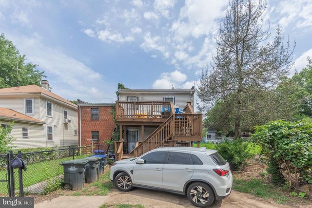 4229 DIX ST NE, Washington, DC 20019