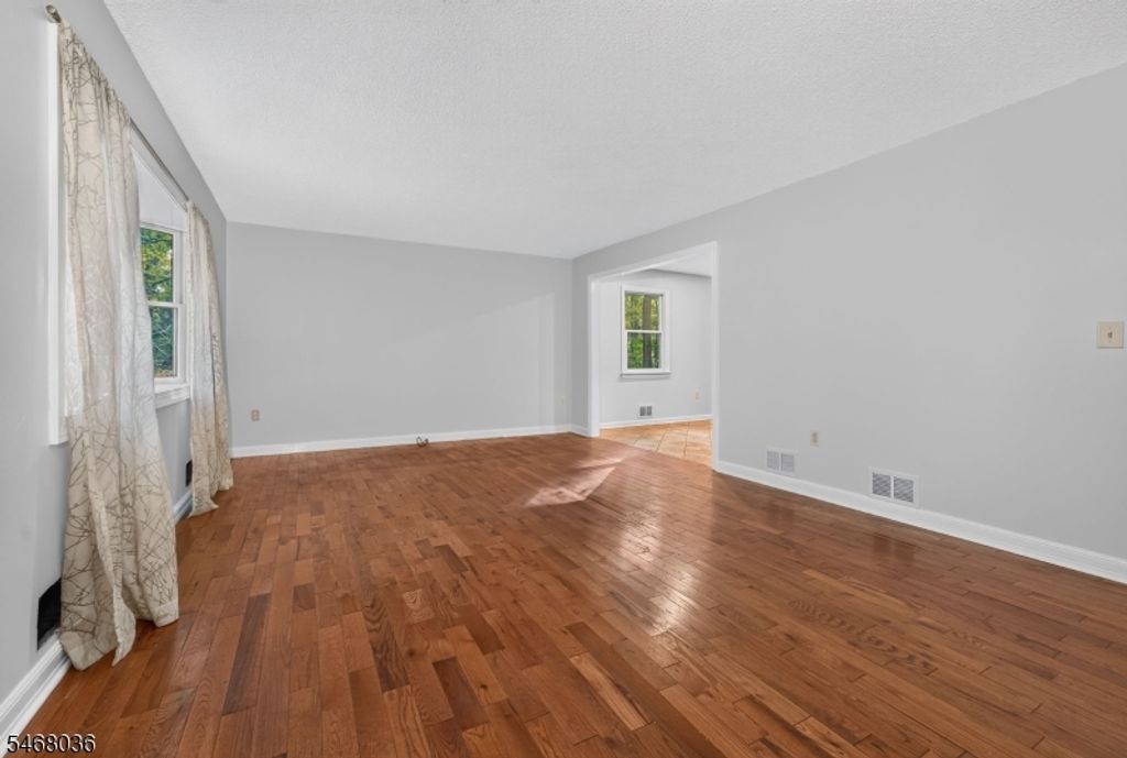43 Potterstown Rd, Clinton Twp., NJ 08833 — photo 5