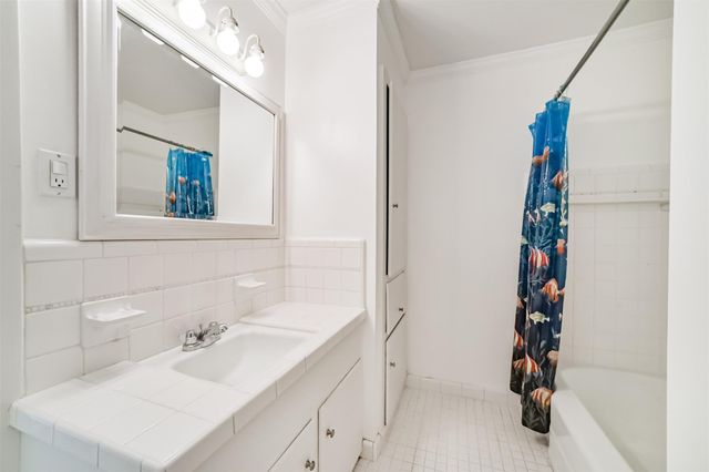 7510 Romney Road, Houston, TX 77036