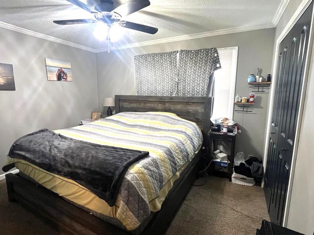 1001 WEYLAND RD, Boonville, MO 65233