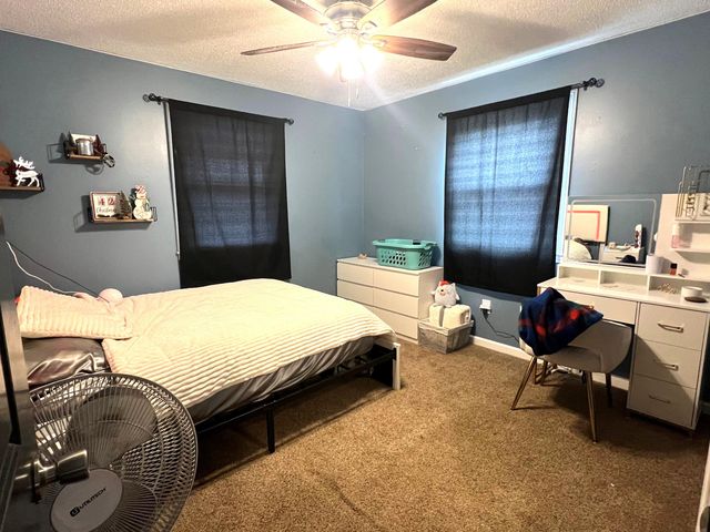 1001 WEYLAND RD, Boonville, MO 65233