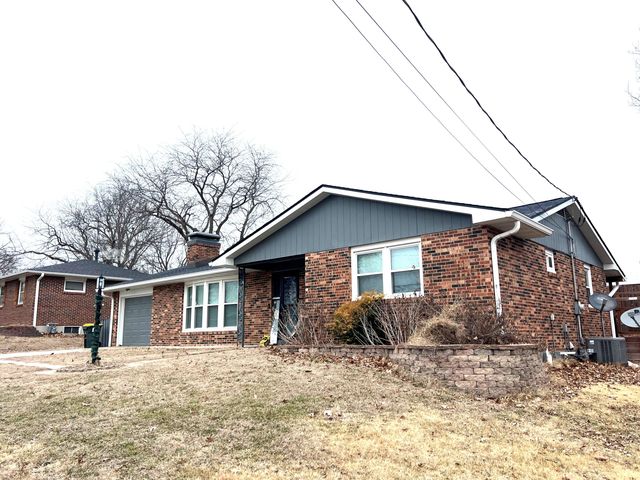 1001 WEYLAND RD, Boonville, MO 65233