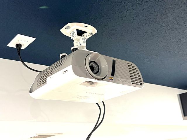 1001 WEYLAND RD, Boonville, MO 65233