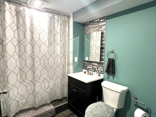 1001 WEYLAND RD, Boonville, MO 65233