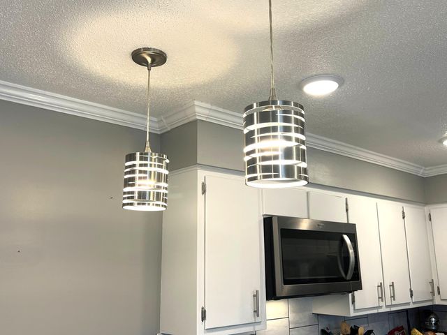 1001 WEYLAND RD, Boonville, MO 65233