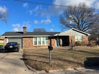 1001 WEYLAND RD, Boonville, MO 65233