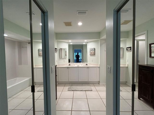 3605 54TH DRIVE W 203, Bradenton, FL 34210