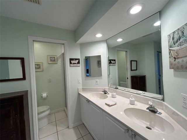 3605 54TH DRIVE W 203, Bradenton, FL 34210