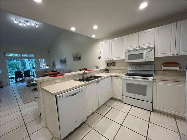 3605 54TH DRIVE W 203, Bradenton, FL 34210