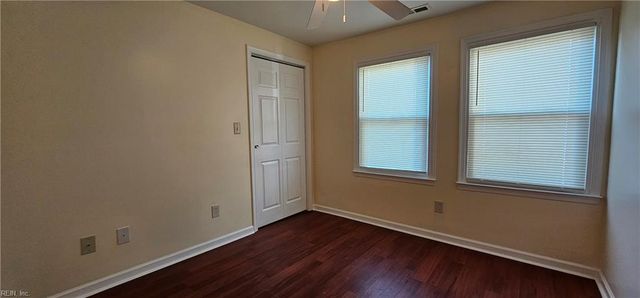 40 Irwin ST, Portsmouth, VA 23702