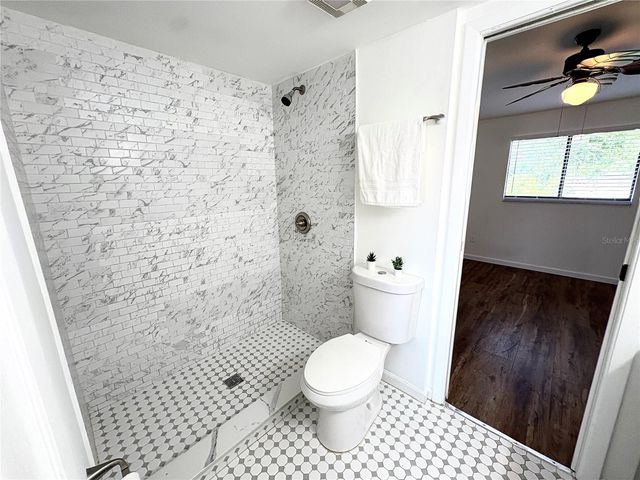 4006 CEDAR LIMB COURT, Tampa, FL 33614