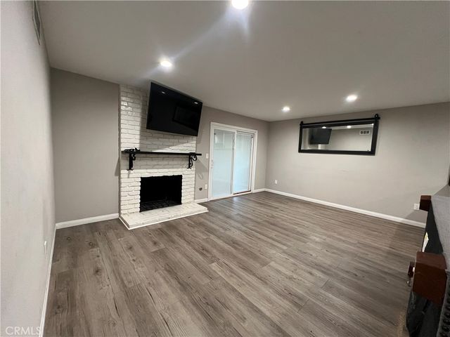 13182 Fernmont, Sylmar, CA 91342