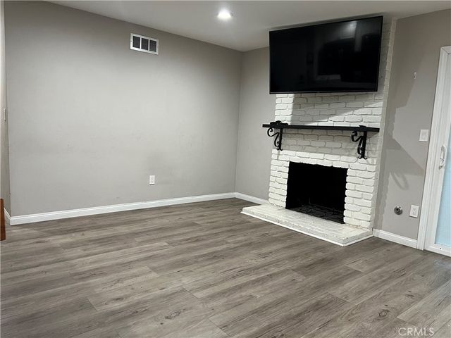 13182 Fernmont, Sylmar, CA 91342