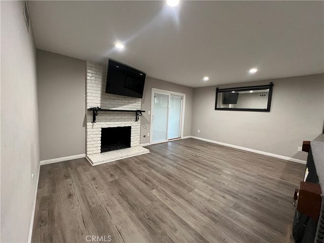 13182 Fernmont, Sylmar, CA 91342
