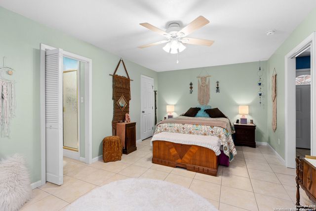 652 Tamarack, Canyon Lake, TX 78133