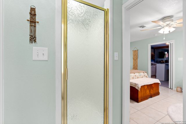 652 Tamarack, Canyon Lake, TX 78133