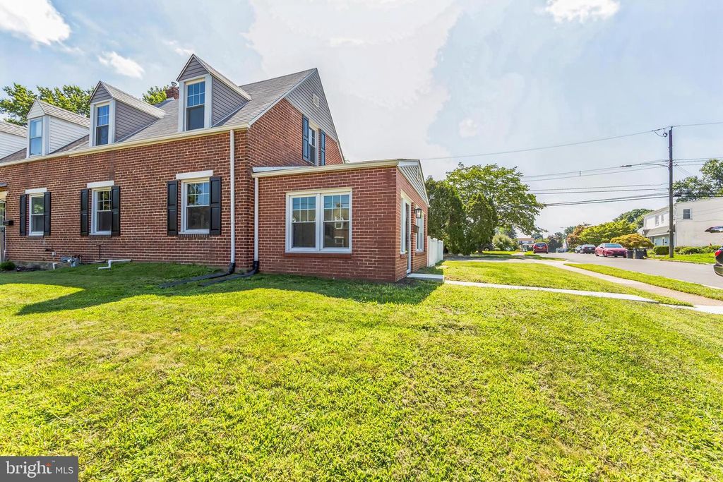 1142 7TH AVE, Swarthmore, PA 19081