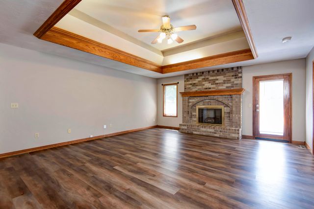 2398 W Allen Drive, Springfield, MO 65810