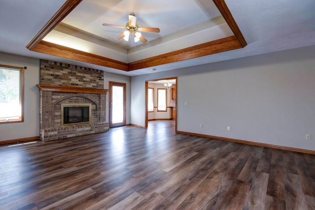 2398 W Allen Drive, Springfield, MO 65810