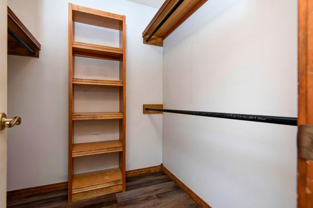 2398 W Allen Drive, Springfield, MO 65810