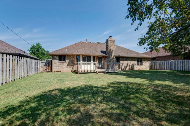 2398 W Allen Drive, Springfield, MO 65810