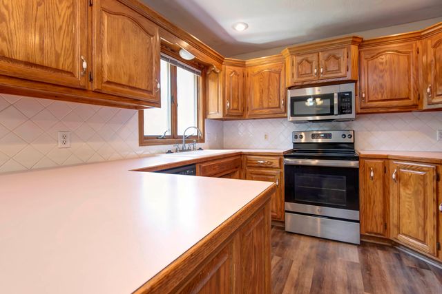 2398 W Allen Drive, Springfield, MO 65810