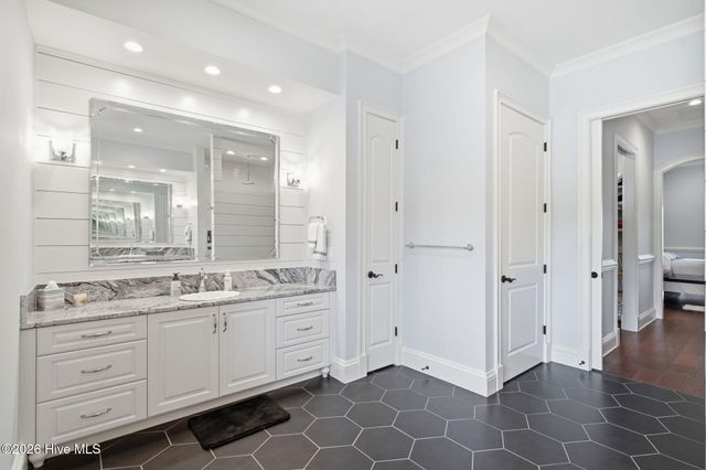 9207 Oldfield Road NW, Calabash, NC 28467