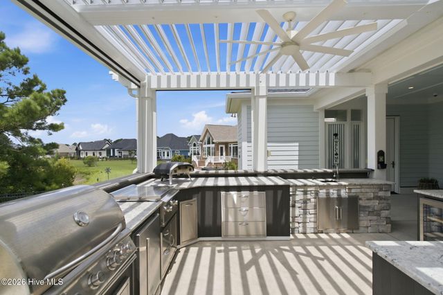 9207 Oldfield Road NW, Calabash, NC 28467