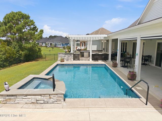 9207 Oldfield Road NW, Calabash, NC 28467