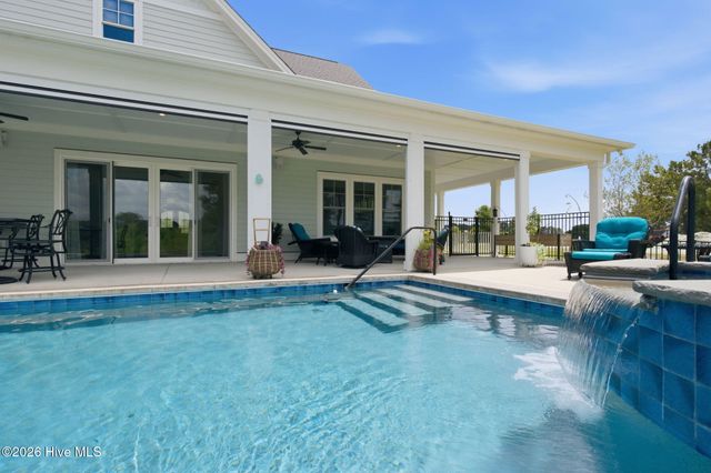 9207 Oldfield Road NW, Calabash, NC 28467