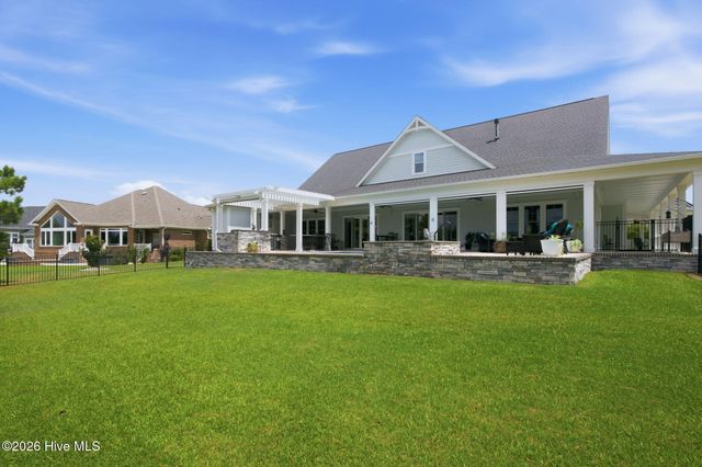 9207 Oldfield Road NW, Calabash, NC 28467