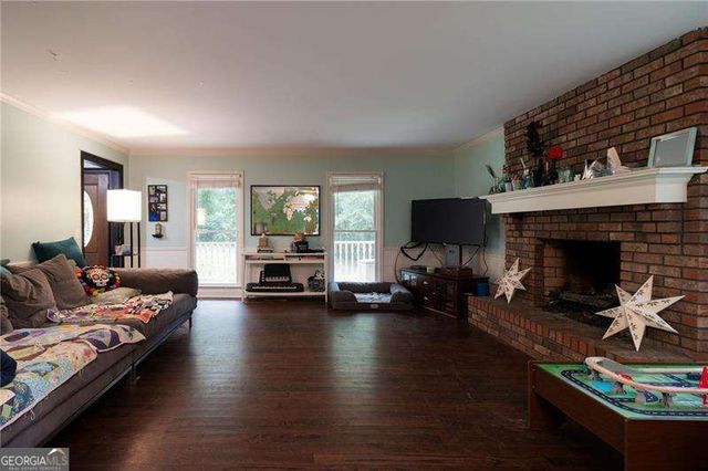 1114 Wind Hill Lane SW, Marietta, GA 30064