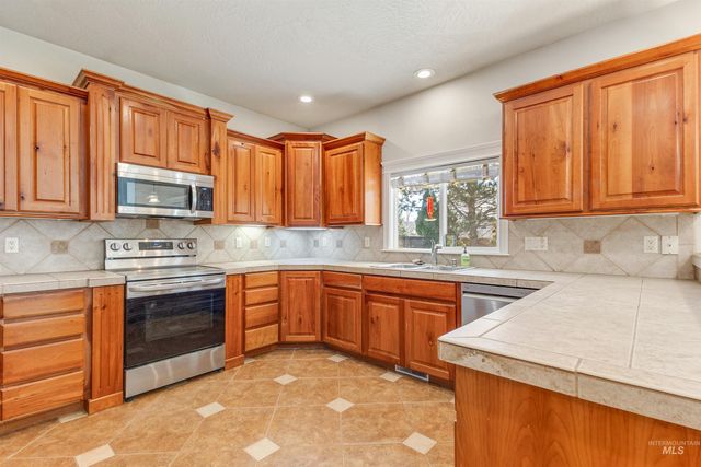 2623 E Bernice Dr., Meridian, ID 83642