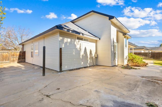 2623 E Bernice Dr., Meridian, ID 83642