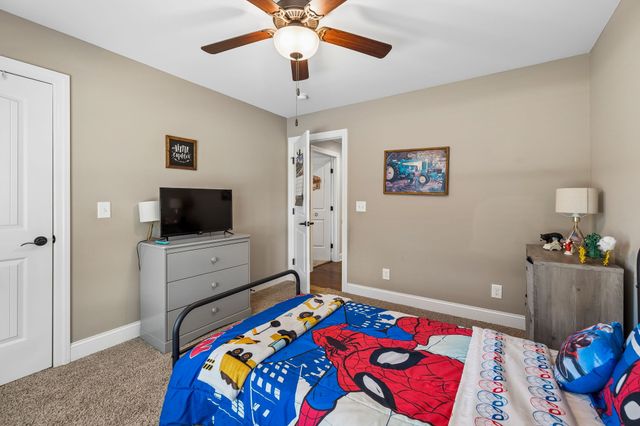 2045 Mann Rd, Lebanon, TN 37087